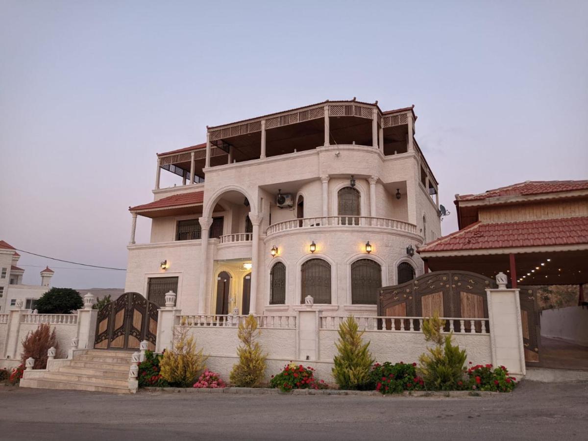 Relaxing Oasis Villa Wadi Musa Bagian luar foto